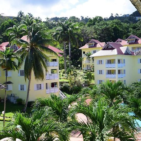 River Side Apt 9 @ Mystic Ridge. Ocho Rios Exterior foto