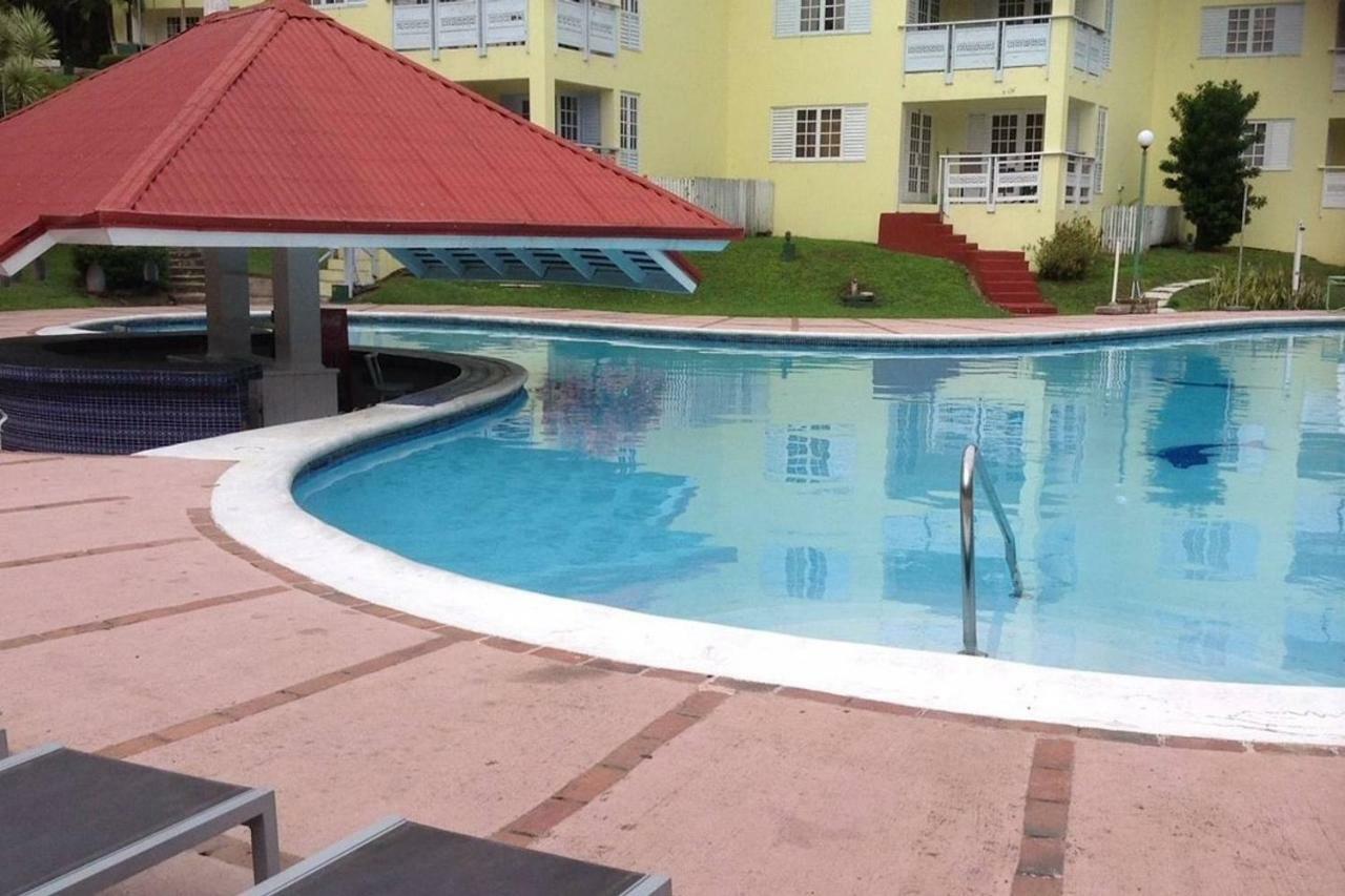 River Side Apt 9 @ Mystic Ridge. Ocho Rios Exterior foto