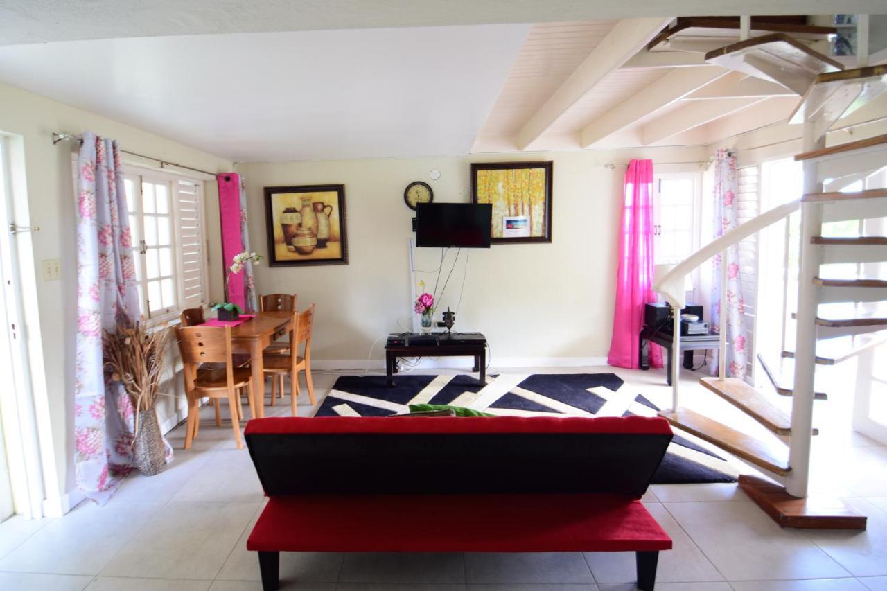 River Side Apt 9 @ Mystic Ridge. Ocho Rios Exterior foto