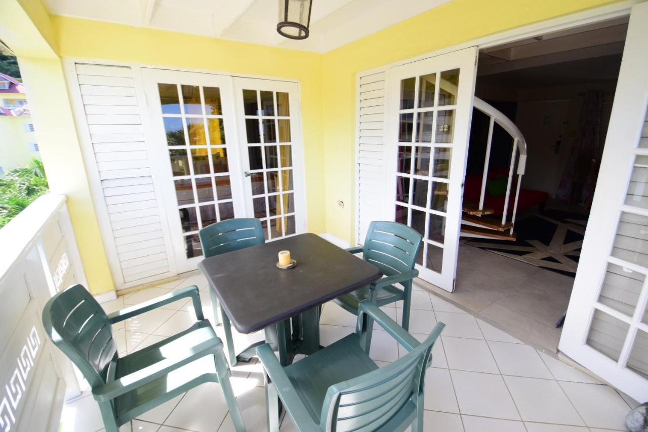 River Side Apt 9 @ Mystic Ridge. Ocho Rios Exterior foto